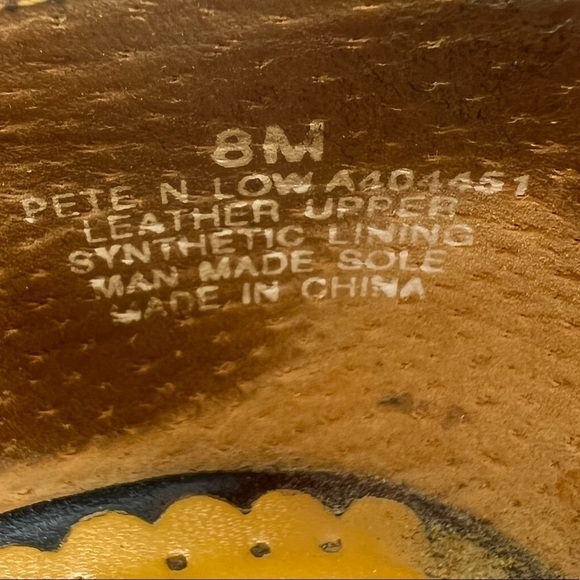 Kenneth Cole REACTION Brown Suede Pete 'n Low Wedge Heels Size 8 Women's - Picture 4 of 8